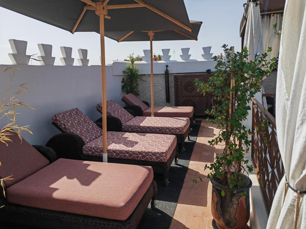 Riad Villa Berna Under Swiss Management マラケシュ エクステリア 写真